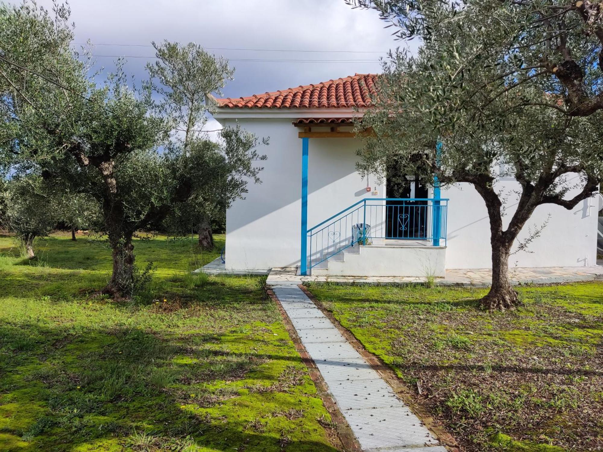 Coral Villas Kómboi Zewnętrze zdjęcie